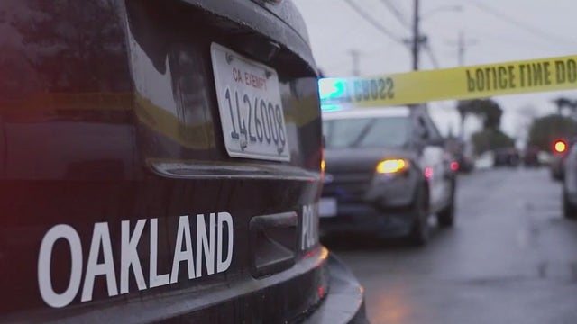 Oakland police have new pursuit policy after much debate