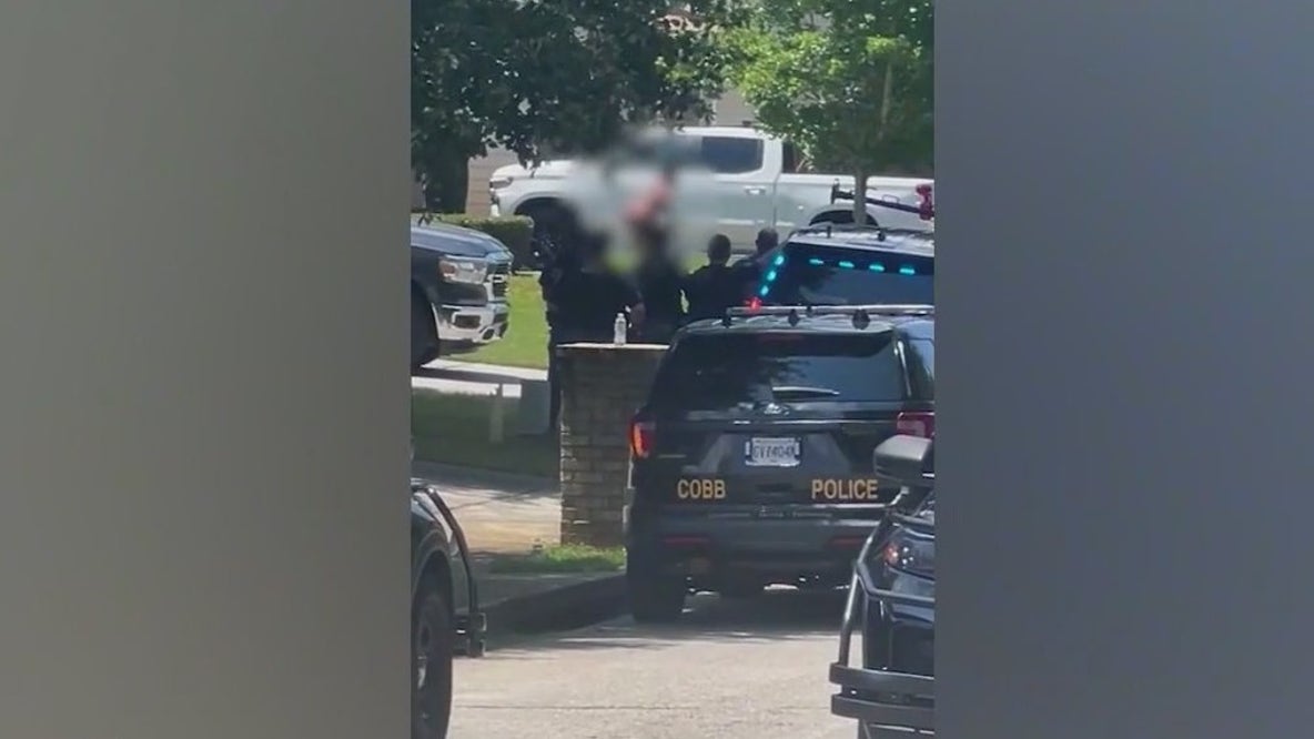 SWAT standoff ends with arrest of naked woman