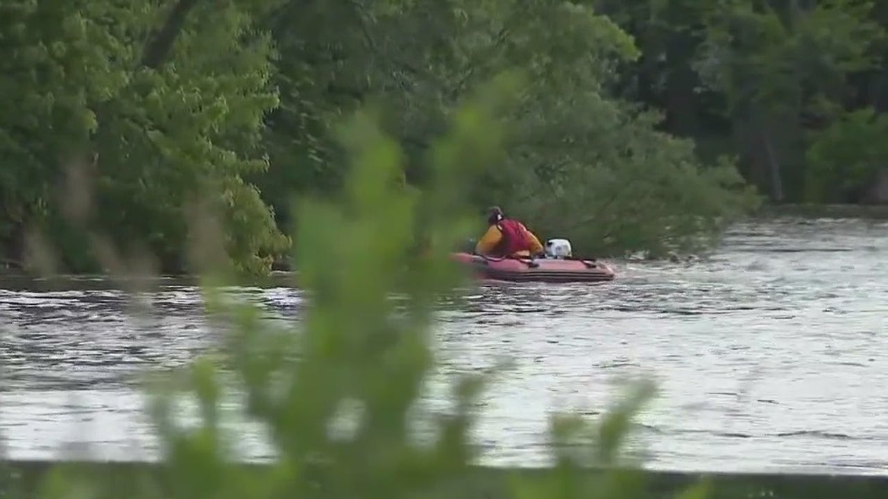 Man missing in river in Thiensville | FOX6 Milwaukee