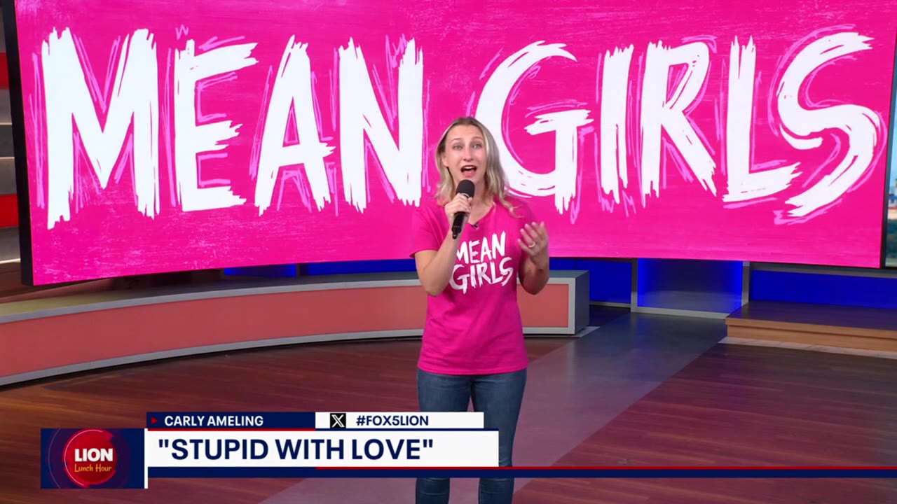 'Mean Girls' musical takes over the National Theatre!