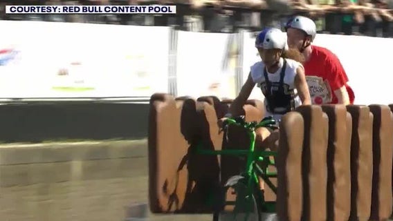 Red Bull Tandem Roller Coaster in Altamonte Springs