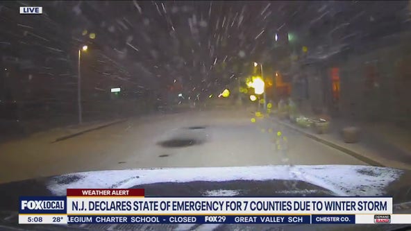 Snow starts to fall in New Jersey, Delaware as it moves towards Philly