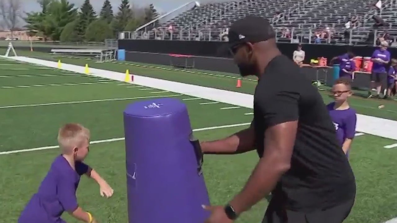 minnesota-vikings-host-youth-flag-football-camp-fox-9-minneapolis-st