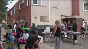 Minneapolis community groups host cook out