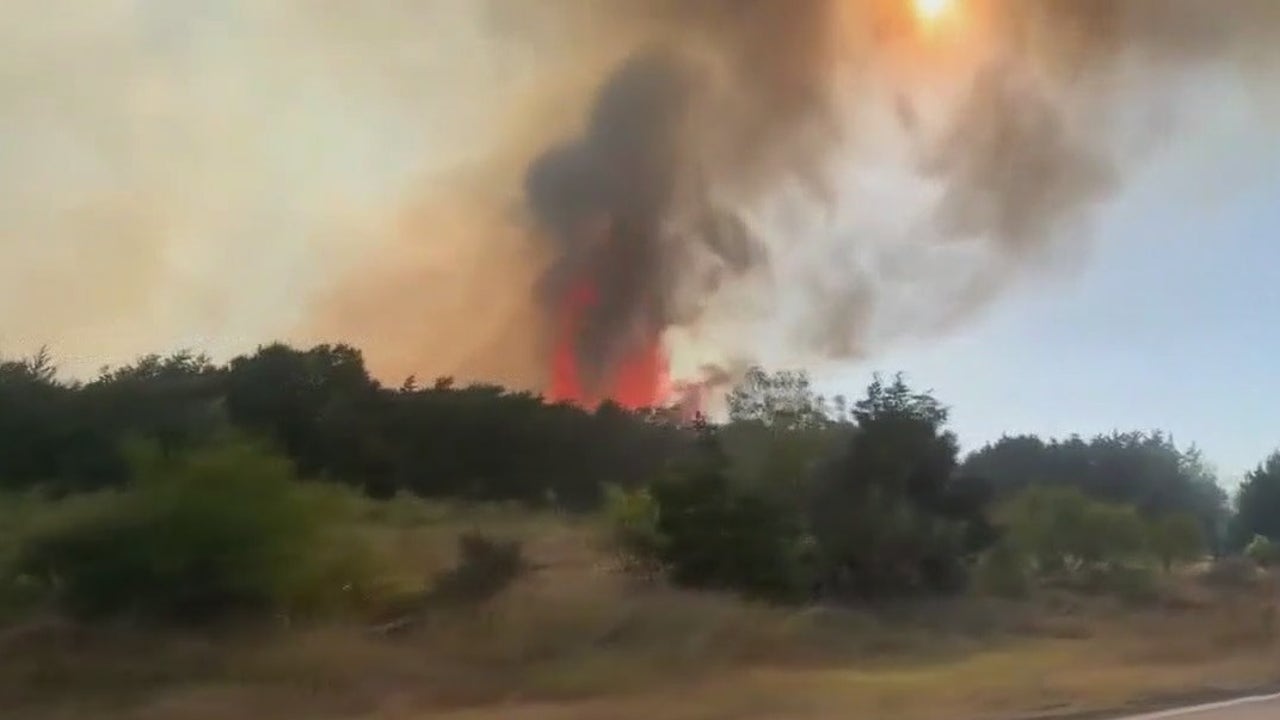 Wildfire training for Austin firefighters | FOX 7 Austin