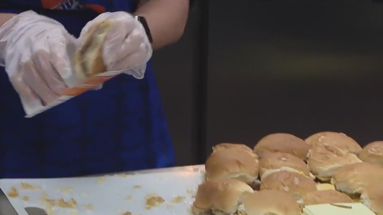 3rd Arizona White Castle opens in the west Valley