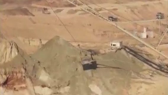 U.S. economy shrinks, U.S. and Ukraine reach rare minerals deal