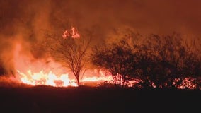 Brush fires break out in Avondale's Aqua Fria River bottom