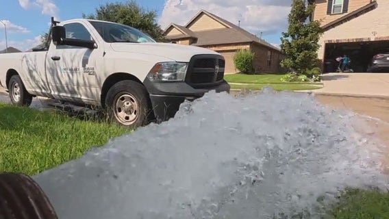 Homeowners in Humble say their water smells like rotten egg, wet dog