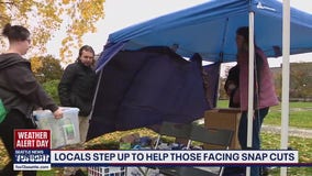 Seattleites step up to fill food bank as SNAP benefits remain in limbo