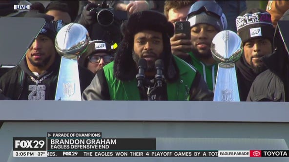 Brandon Graham gives speech at Eagles Super Bowl Parade