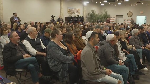 Vigil held in San Francisco for Israeli hostages taken by Hamas