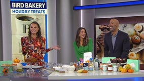 Pumpkin muffins with Elizabeth Chambers