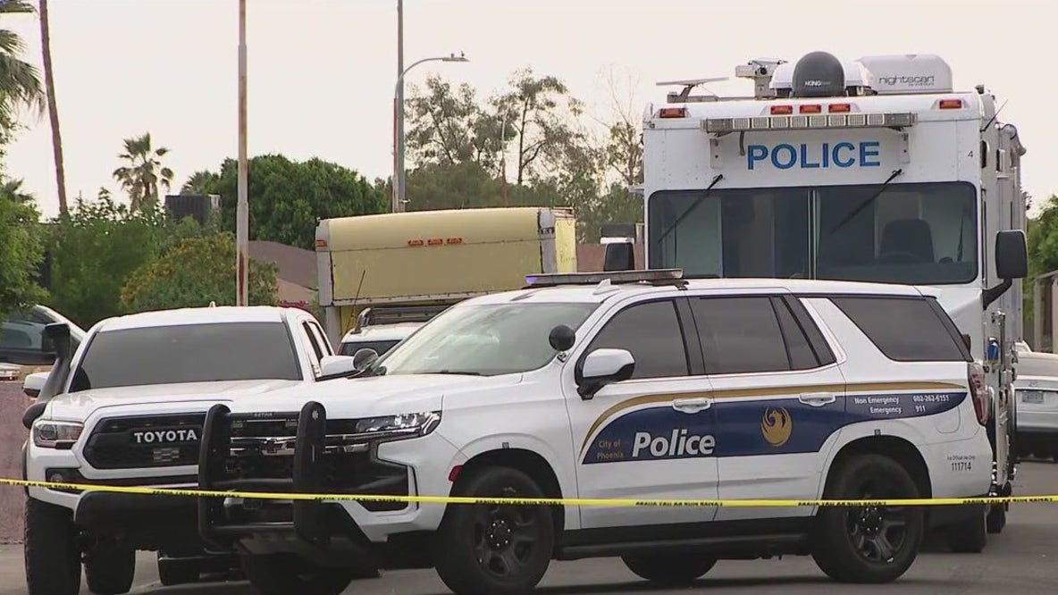 Woman shot intruder inside her Phoenix home: PD