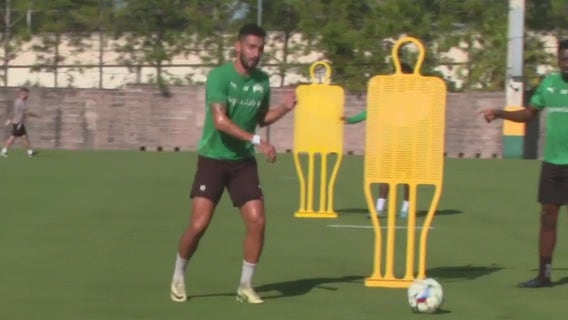 Rowdies legend announces retirement 