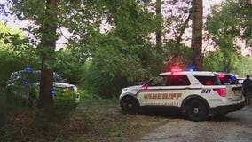 East Harris County: Man found dead with gunshot wound, woman hospitalized, officials say