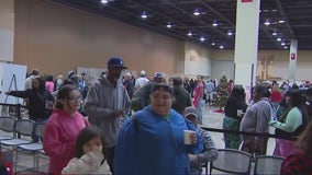 Salvation Army provides free Christmas meals