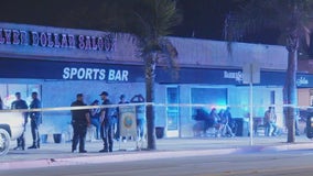 1 dead in sports bar shooting