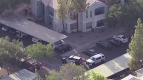 Woman, girl found dead inside Chandler condo, PD says