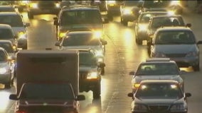 Chicago drivers brace for busy Thanksgiving travel day