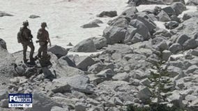 New pictures released in Travis Decker pursuit