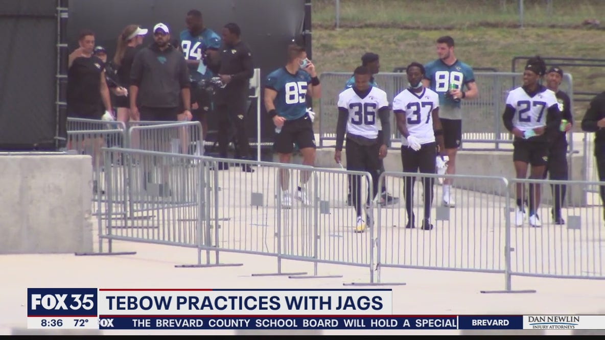 Tim Tebow practices with Jags