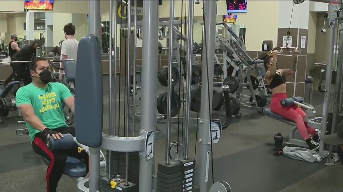Indoor dining, movie theaters, gyms reopen in LA Couty