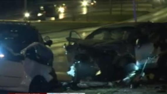 2 vehicles involved in bad crash near 76th and Clinton