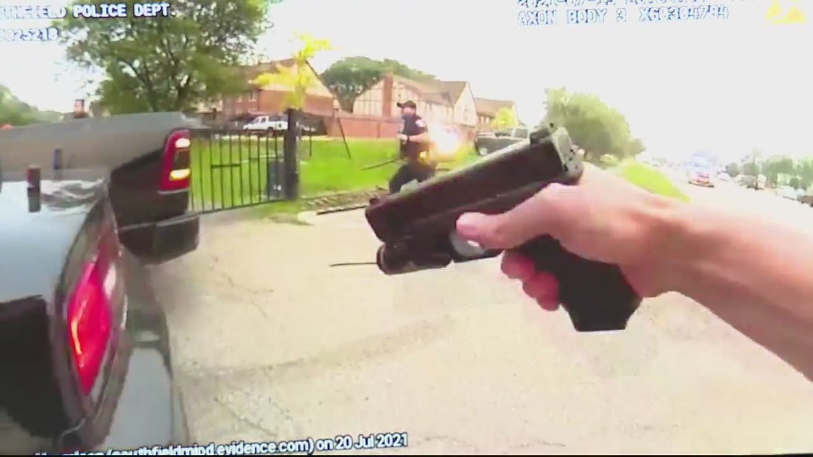 Southfield police release video of chase and arrest of car stealing ring suspects