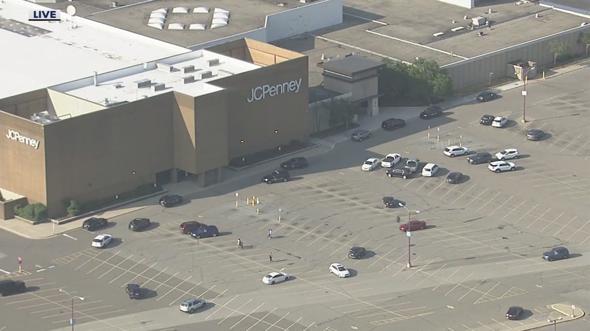 Police investigate possible shooting at Westland Shopping Center