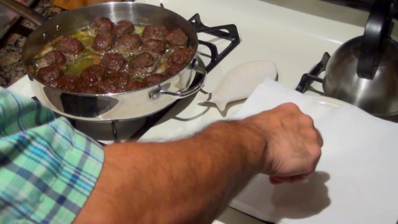 Philly Meatball: Making Italian meatballs with Mark Lavalla