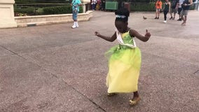 Mini princess dances with Disney band in viral video