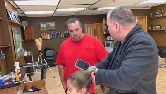 Milwaukee salon teaches parents how to style kids' hair