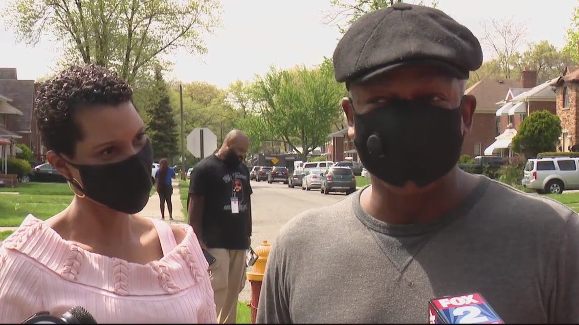 Jehovah's Witnesses pivot from door knocking to phone calls, mail and Zoom during pandemic