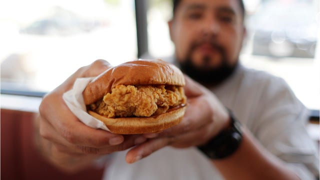 Popeyes, KFC join growing number of restaurants offering $5 meal deals
