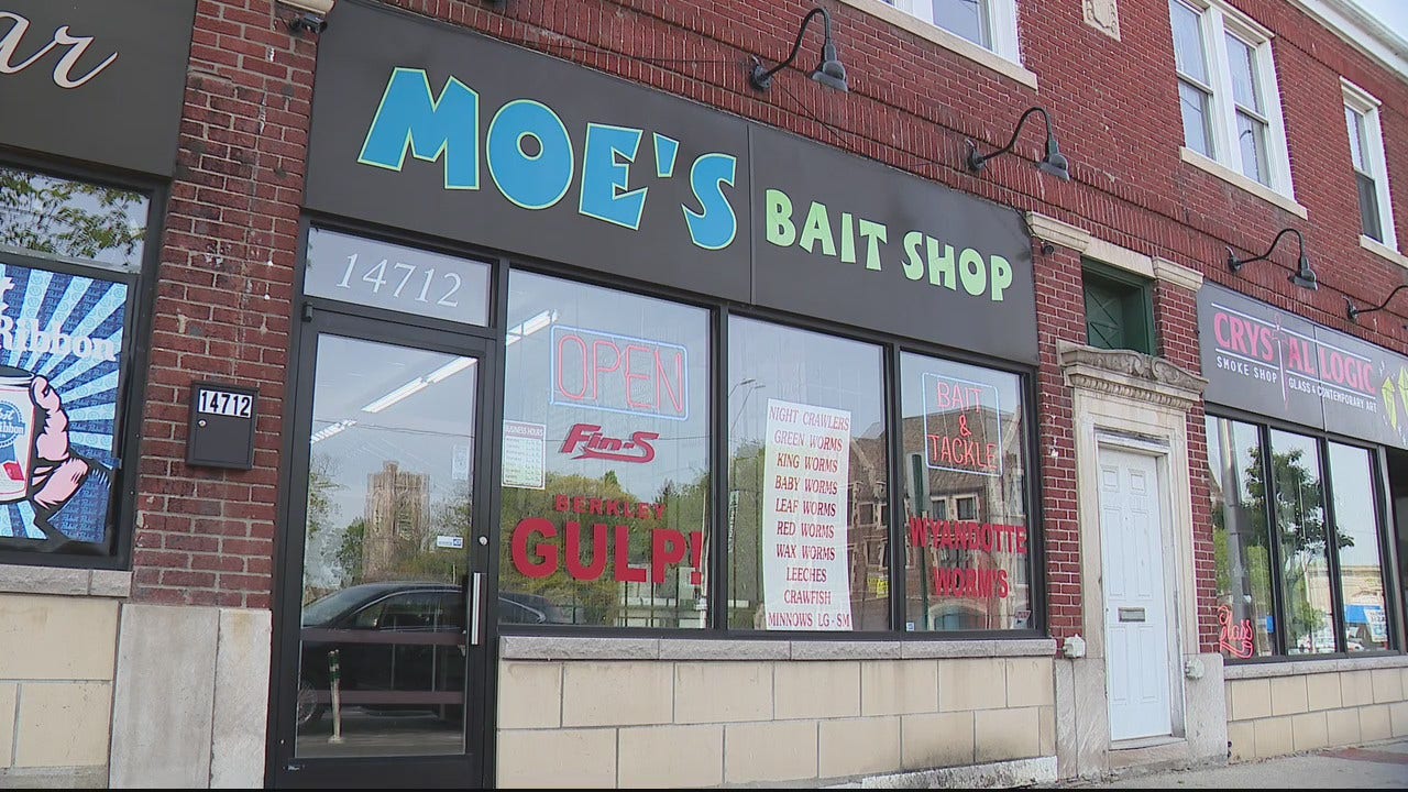 Moe's Bait Shop reels them in for 50 years FOX 2 Detroit