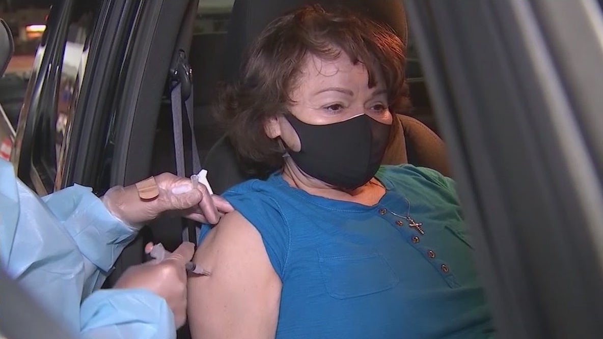 As vaccination efforts ramp up, experts caution Arizona is reopening too early