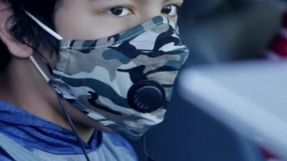 Several airlines ban certain masks