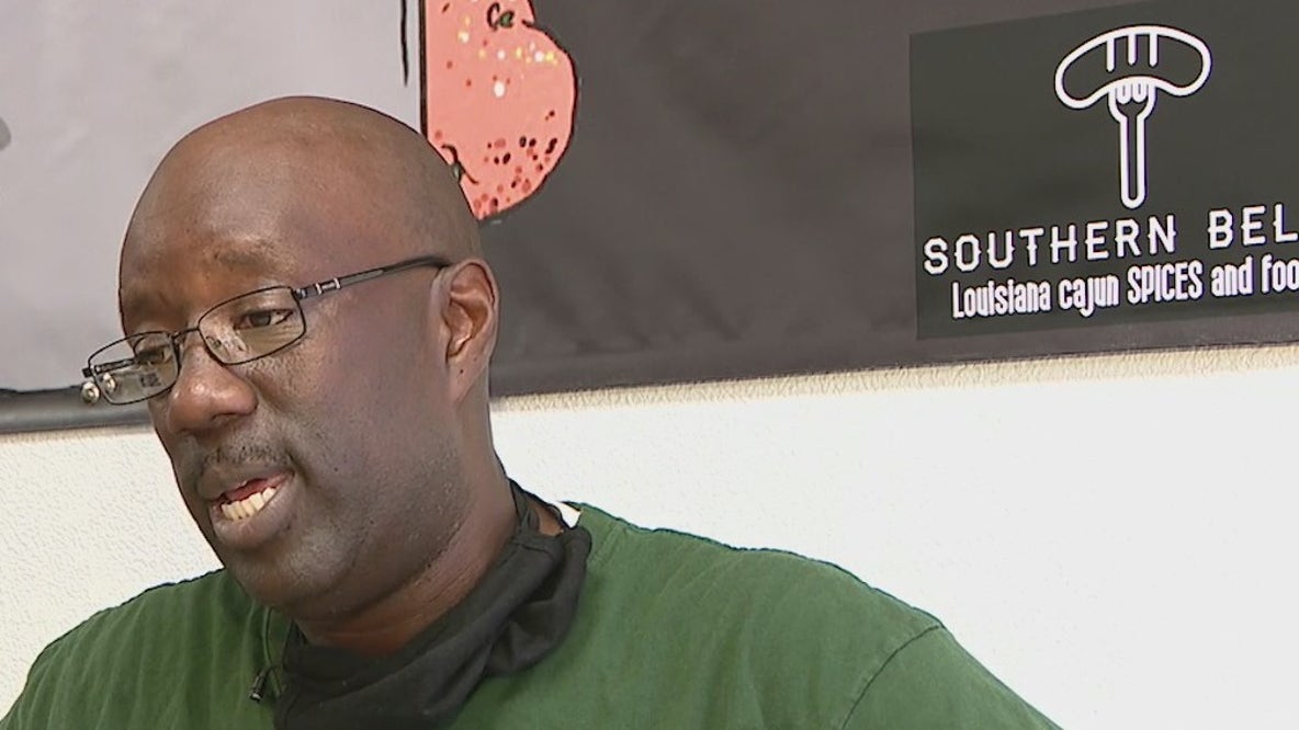 New Orleans native in Arizona can't get ahold of his father