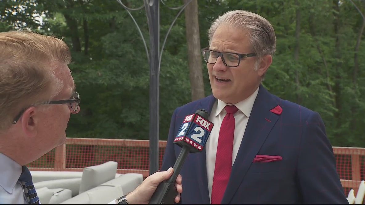 Attorney Ven Johnson files class action lawsuit against Detroit water department for flood