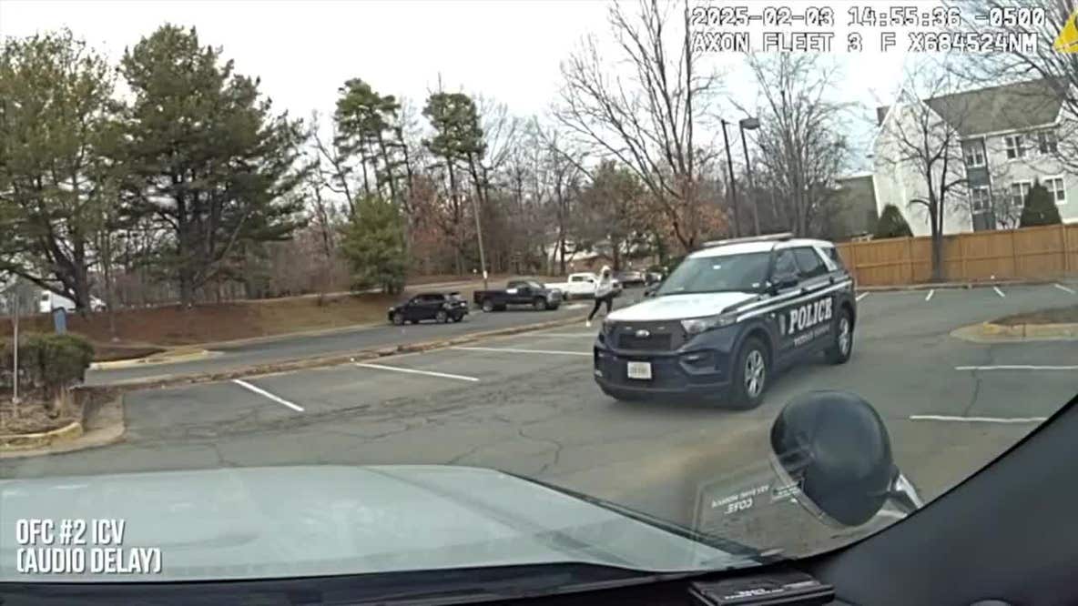 Bodycam video: Fairfax County officer stabbed by suspect