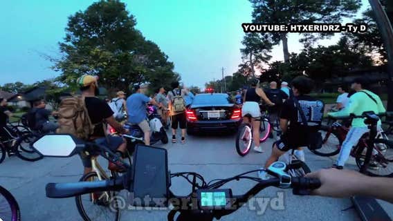 Houston bicyclist charged with damaging car after confrontation between cyclists, driver on South MacGregor