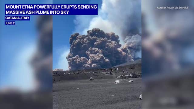 Italy’s Mt. Etna erupts causing massive ash cloud, sends tourists fleeing