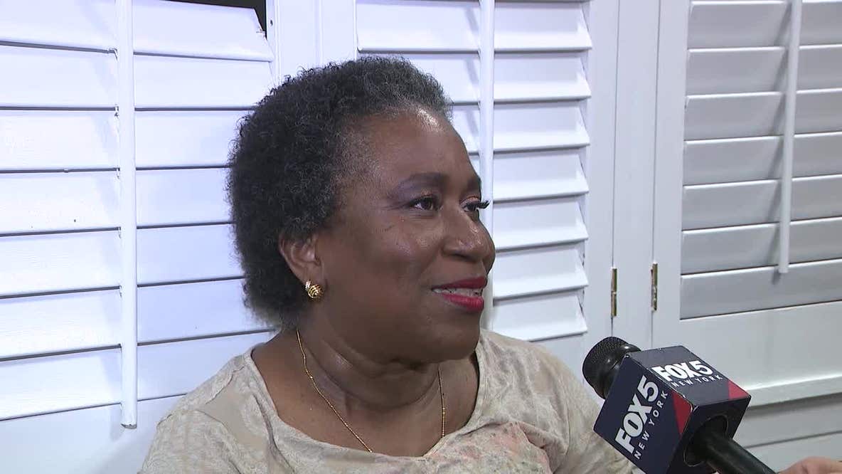Celebrity stylist offers makeovers to cancer survivors
