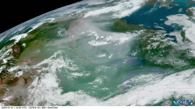Today's air quality among worst globally in Midwest, Northeast