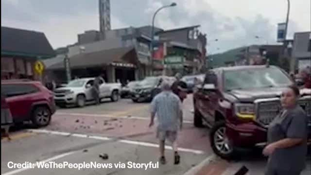 Gatlinburg accident: Chaos downtown as multiple cars crash, injuring 6