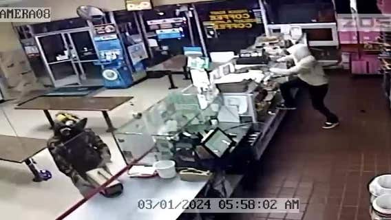 Colonial Donuts in Oakland robbed again