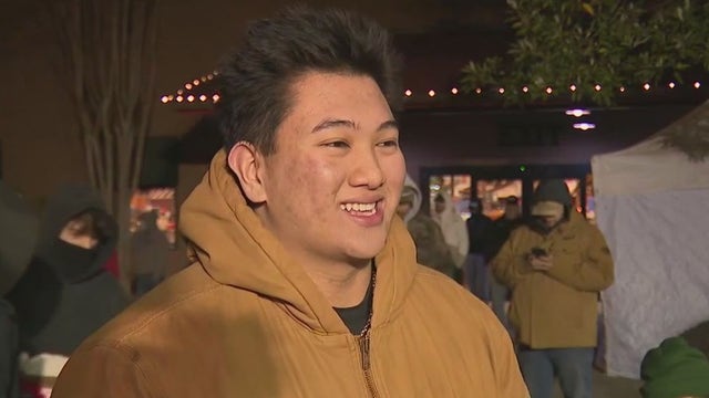 Hundreds line up overnight for Black Friday deals in Lawrenceville