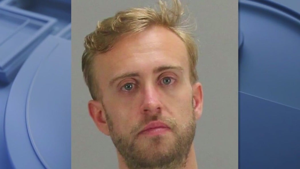 Mug shot released in Atlanta KLM Amsterdam flight exit-door incident