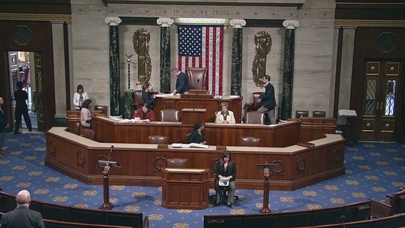 Senate advances funding bill to end longest ever shutdown